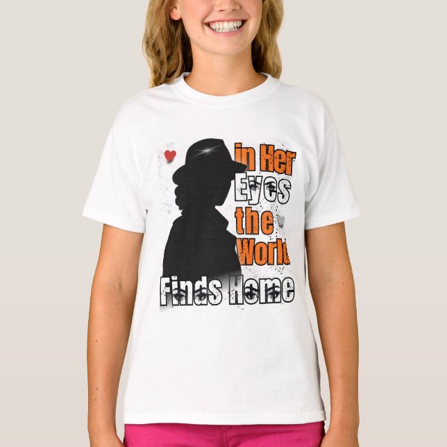 I hennes Ögon hittar världen hem - Romantic kärlek T Shirt (Framsida)