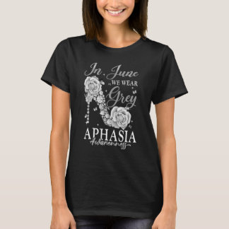 I juni Bäror vi Grått Butterfly Aphasia Awareness T Shirt
