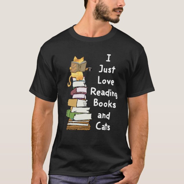I Just Love Reading Books and Cats Family Design T Shirt (Framsida)