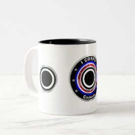 I Kaffet Mugg i "America's Corps"