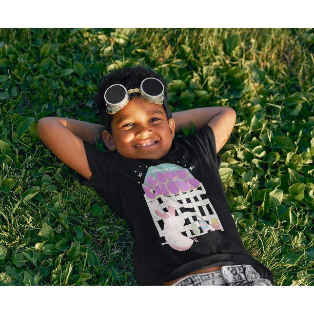 I Kärlek A Bra Chomp Påsk T Shirt (Skapare uppladdad)