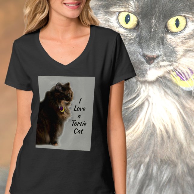 I Kärlek a Tortie Cat Kattdjur Photographic T Shirt (Skapare uppladdad)