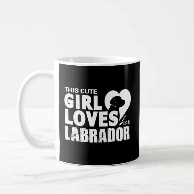I Kärlek är hennes labrador Hund Kaffemugg (Vänster)