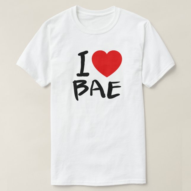 I KÄRLEK BAE TEE (Design framsida)