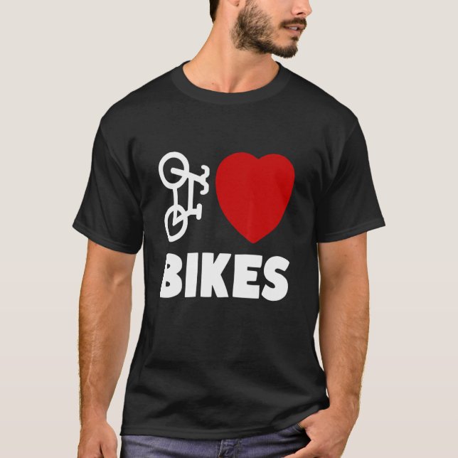 I kärlek cyklar cyklist t shirt (Framsida)