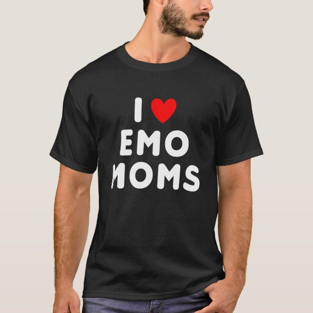 I Kärlek Emo Mammor Funny Red Heart 1 T Shirt (Framsida)