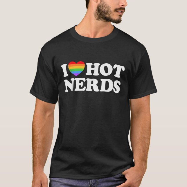 I Kärlek Hett Nerds Funny Geek Science Gamer Smart T Shirt (Framsida)