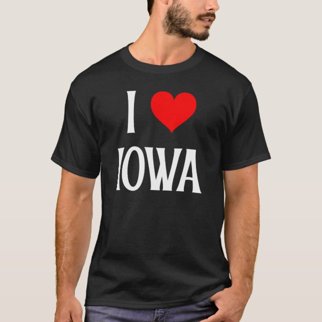 I Kärlek Iowa Heart Iowa IA USA Helgdag Travel Sou T Shirt (Framsida)