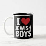I Kärlek judiska pojkar I Heart Jewish Boys Hanukk Två-Tonad Mugg<br><div class="desc">I Kärlek judiska pojkar I Heart Jewish Boys Hanukkah</div>