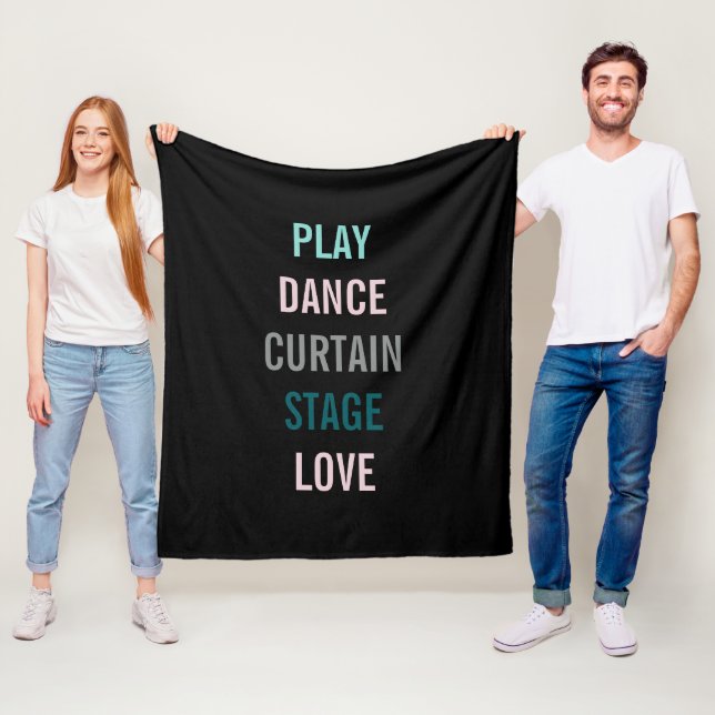 I Kärlek, konsthandläggaren anpassar rummet Fleecefilt (På plats)