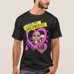 I kärlek, min anpassningsbar för flickvän, fototex t shirt<br><div class="desc">Skapa din egen svarta skjorta i kärlek. Den här skjortan kan vara en skurk, rolig bf-årsjubileum. Tvinga din pojkvän att bära den här toppen. Han kommer att få många komplimanger i skolan och på Instagram. Skjortan "I kärlek min flickvän" är den sista trenden på TikTok, ta foton och videoklipp med...</div>