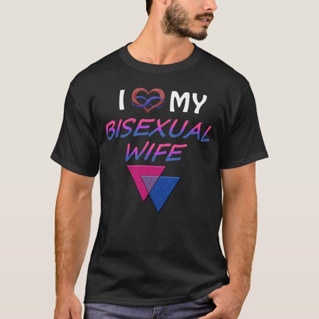 I Kärlek Min bisexuella fru T Shirt (Framsida)