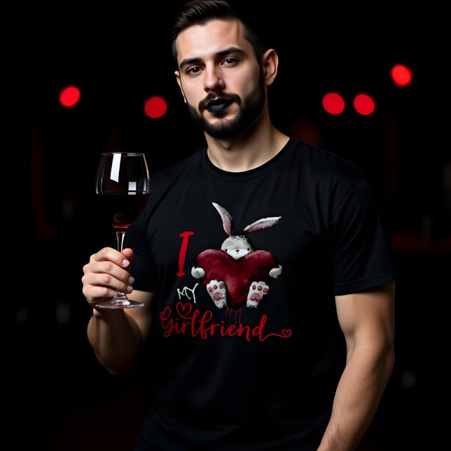 I Kärlek Min flickvän Gothic T Shirt (Skapare uppladdad)