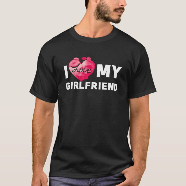 i kärlek min flickvän tee shirt (Framsida)