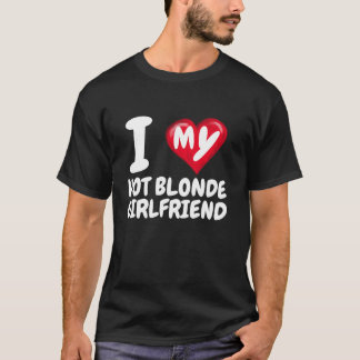I Kärlek min Hett Blonde Girlvän I Red Heart GF Va T Shirt