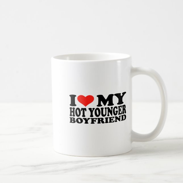 I Kärlek Min Hett Younger Boykompis Funny Citat Kaffemugg (Höger)