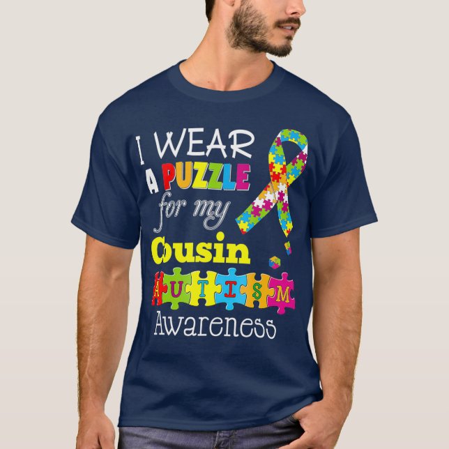 I Kärlek: My Autistic Cousin Autism Awareness Day T Shirt (Framsida)