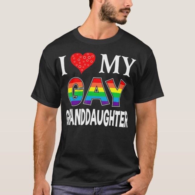 I Kärlek My Gay Granddotter HGBT Lesbisk Rainbow T Shirt (Framsida)