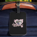 I Kärlek My Girlkompis Anpassningsbar Photo Bagagebricka<br><div class="desc">Jag Kärlek min flickväns Anpassningsbar Foto Luggage Tag. Perfekt för valentines day,  årsdag eller födelsedag. Funktioner återställer typsnitt och hjärtan.</div>
