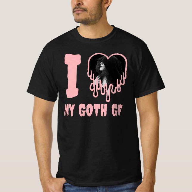 I Kärlek My Goth GF Rosa Dripping Heart Photo T Shirt (Framsida)