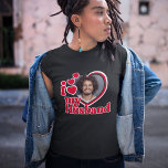 I Kärlek My Make Heart Photo T Shirt<br><div class="desc">Tittar du en unik och romantisk gåva? Titta inte längre än i anpassningsbarna... Kärlek min Make fotoskjorta! Överför bara ett foto av dig själv och Zazzle skriver ut det på en skjorta åt dig. Den här skjortan är perfekt för årsdagar, Alla hjärtans dag eller något annat speciellt tillfälle. Beställ idag!...</div>