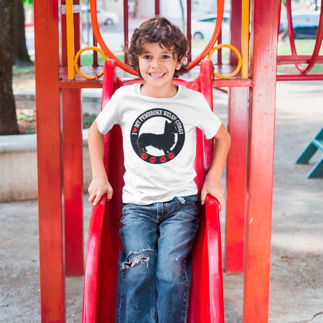 I Kärlek My Pembroke Welsh Corgi T-Shirt (Skapare uppladdad)