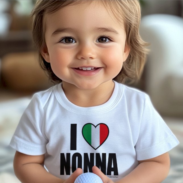 I KÄRLEK NONNA personlig Cute white T Shirt (I Love Nonna Personalized Toddler T-shirt with Italian Flag Heart Icon)
