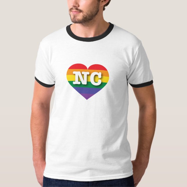 I Kärlek North Carolina Rainbow Heart T Shirt (Framsida)