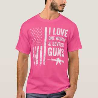 I Kärlek One Woman och flera Guns Funny Gun Joke T Shirt