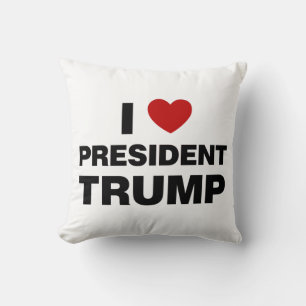I Kärlek president Trump Heart Kudde