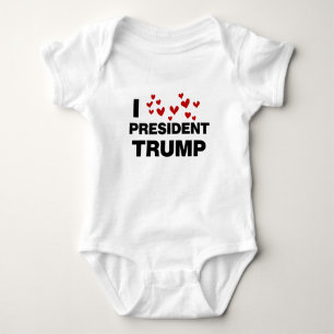I Kärlek president Trumphjärtan T Shirt