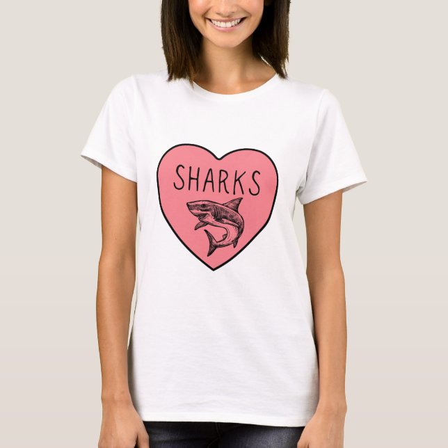 I Kärlek SHARKS Heart T Shirt (Framsida)