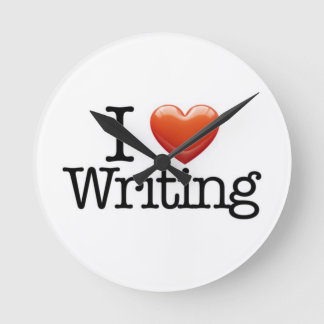 I Kärlek skriver rund vit vägglås Rund Klocka