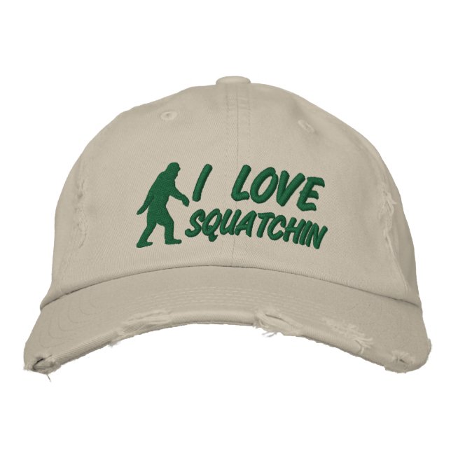 I kärlek Squatchin Broderad Keps (Framsida)