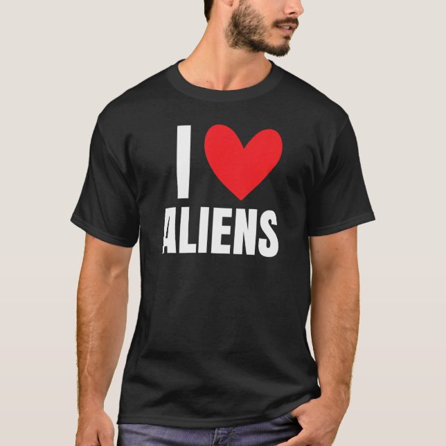 I Kärlek Utomjordingar Heart UFO Extraterrestrial  T Shirt (Framsida)