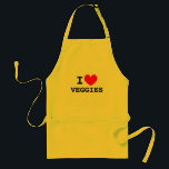 I kärlek veggies | Cute kort aprons for vegetarian Förkläde<br><div class="desc">I kärlek veggies | Cute kort aprons for vegetarians and vegans. Anpassningsbar I-hjärtmallskonstruktion. BBQ-aproner i Gult,  Beige och White. Tur presentidé för kock eller sund matmiddag party.</div>