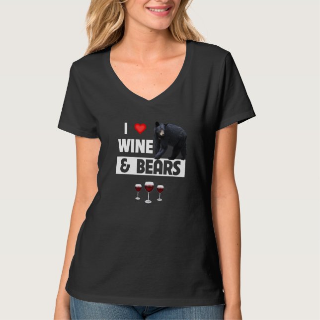I Kärlek Vin och Bears Drinking Camping Wildlife A T Shirt (Framsida)
