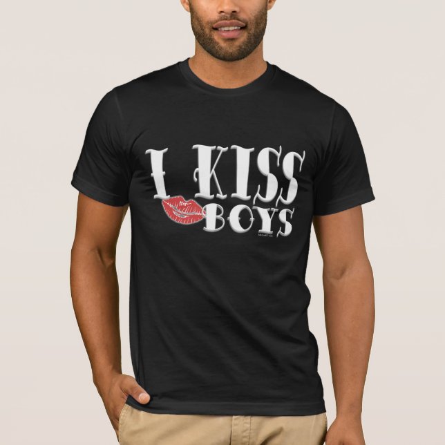 I Kiss Boys (Mörk) T-shirt (Framsida)