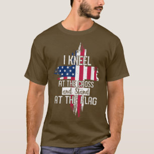 I Kneel vid Kor och ställ vid Lycklig 4 T Shirt