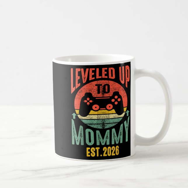 I Leveled Up To Mommy 2026 Pregnancy Announcement  Kaffemugg (Höger)
