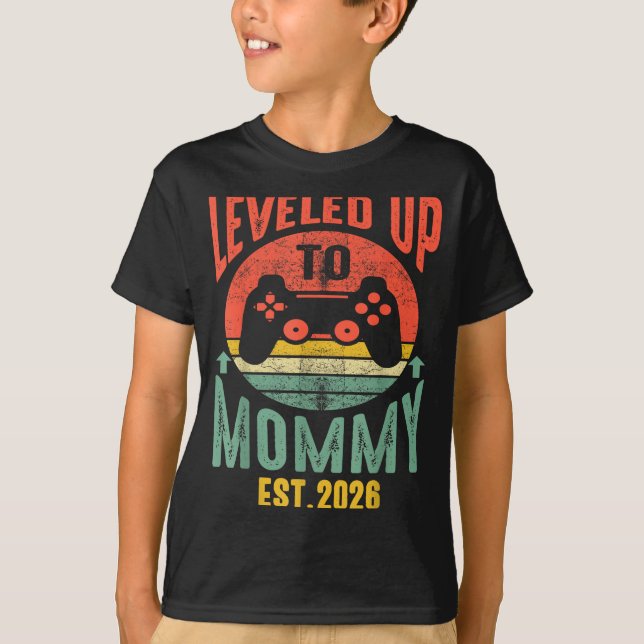 I Leveled Up To Mommy 2026 Pregnancy Announcement  T Shirt (Framsida)