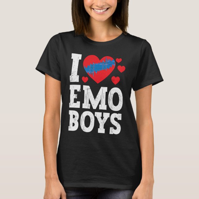 I Love Emo Boys  emo boys T Shirt (Framsida)