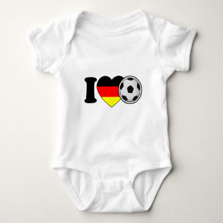 "I Love Fussball" - Mit beliebtem Deutschlandherz T-shirt