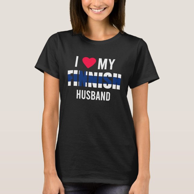 I Love My Finnish Husband Valentines Day T Shirt (Framsida)