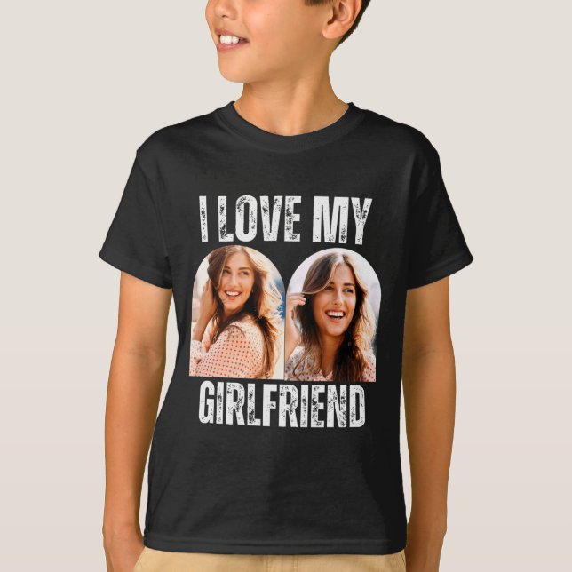 I Love My Girlfriend Photo Funny Boyfriend Gift  T Shirt (Framsida)