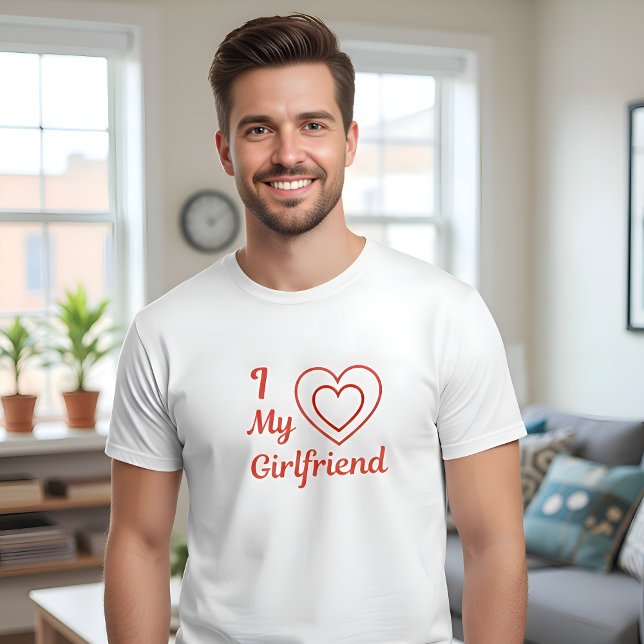 I Love My Girlfriend Red Hearts Calligraphy Script T Shirt (Skapare uppladdad)
