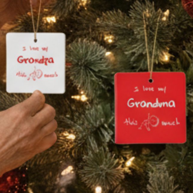 I love my grandma typography named graphic Red Julgransprydnad Keramik (Skapare uppladdad)