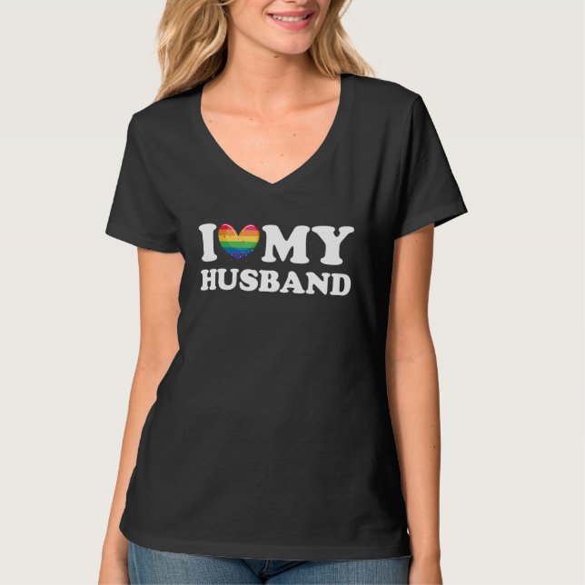 I Love My Husband LGBTQ Gay Valentines Day 3 T Shirt (Framsida)