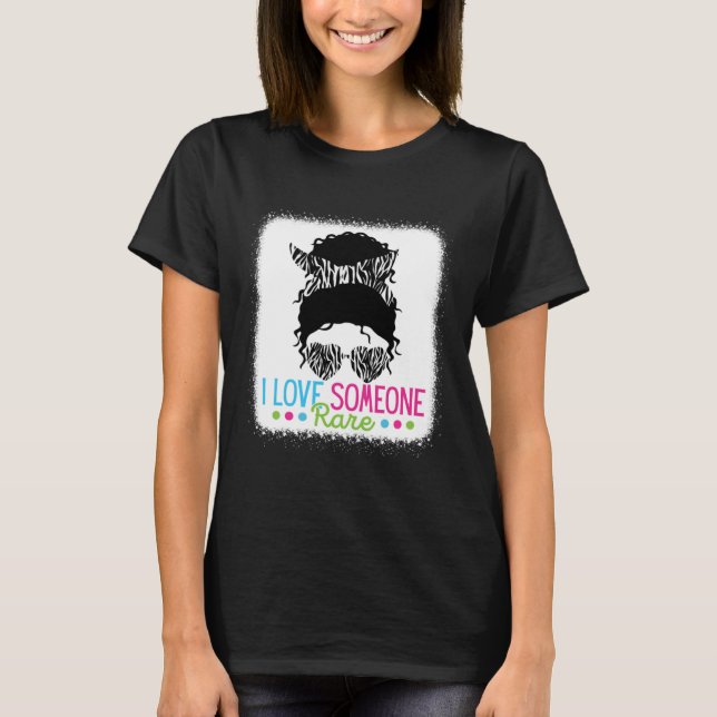 I Love Someone Rare Zebra Messy Bun Rare Disease A T Shirt (Framsida)