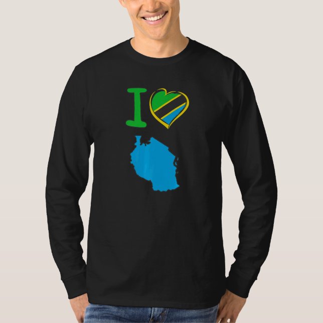 I love Tanzania Tanzanian flag in the shape of a h T Shirt (Framsida)
